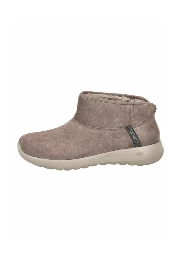 Winter boots - beige