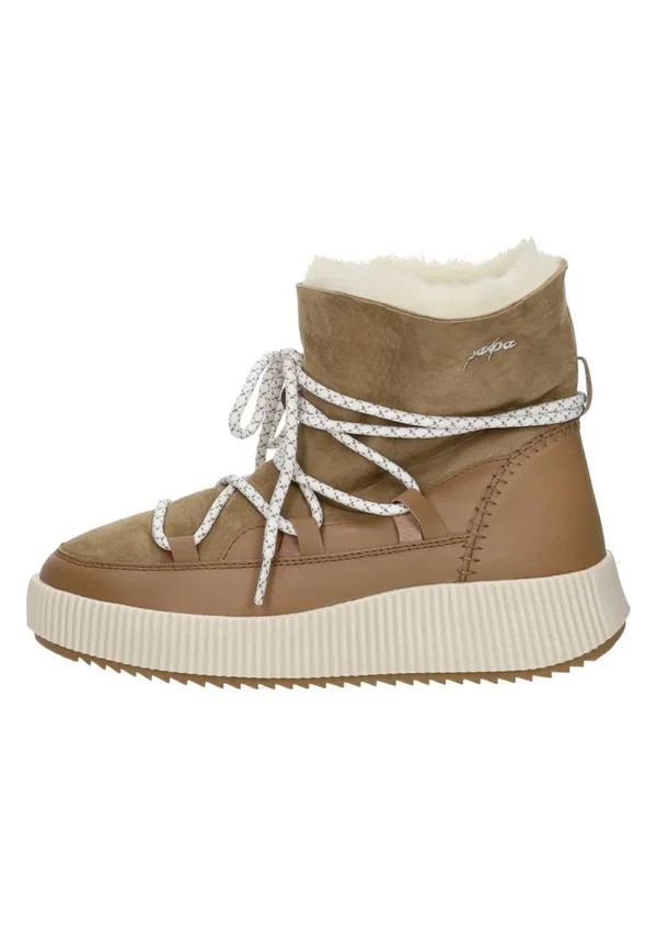 Winter boots - beige