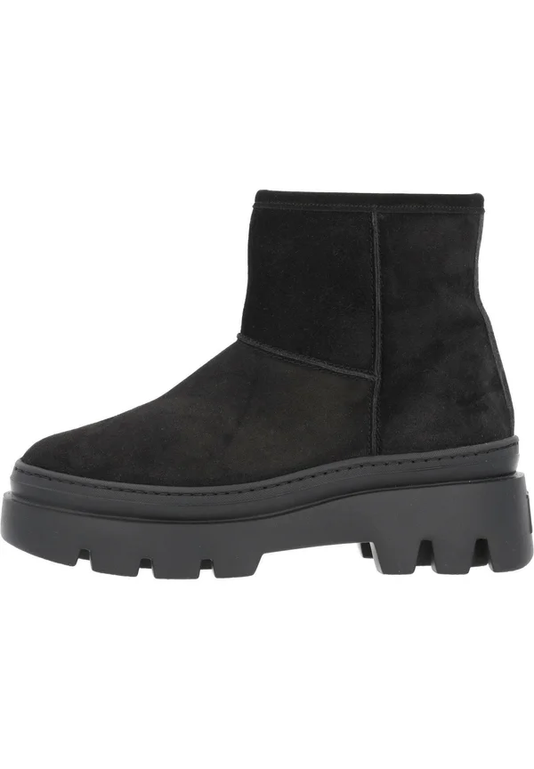 Winter boots - black