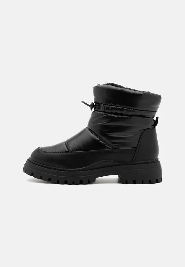 Winter boots - black