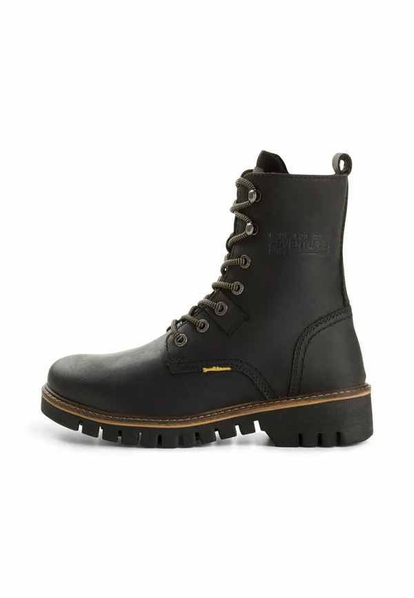 Winter boots - black