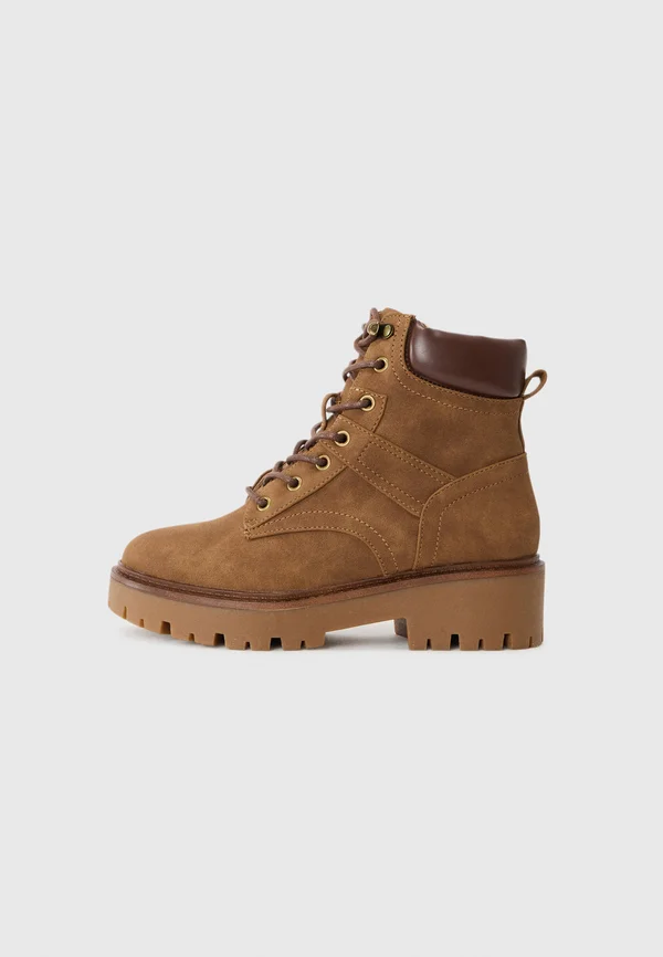 Winter boots - cognac