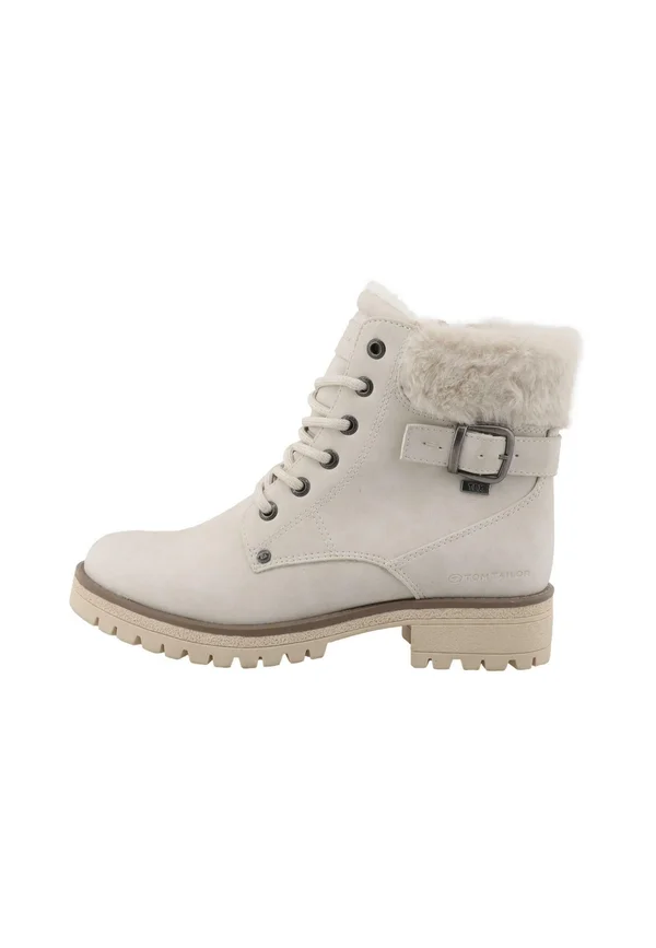 Winter boots - cream