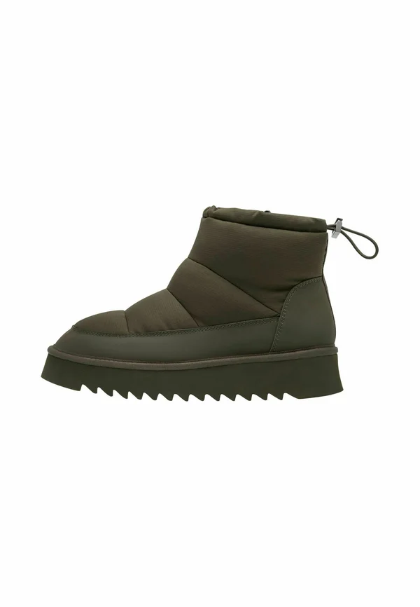 Winter boots - olive