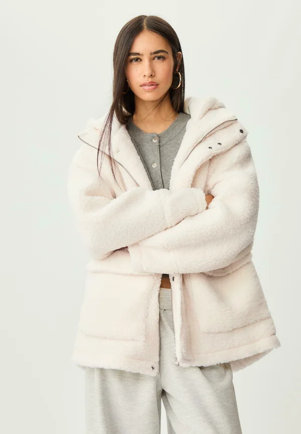 Winter coat - beige