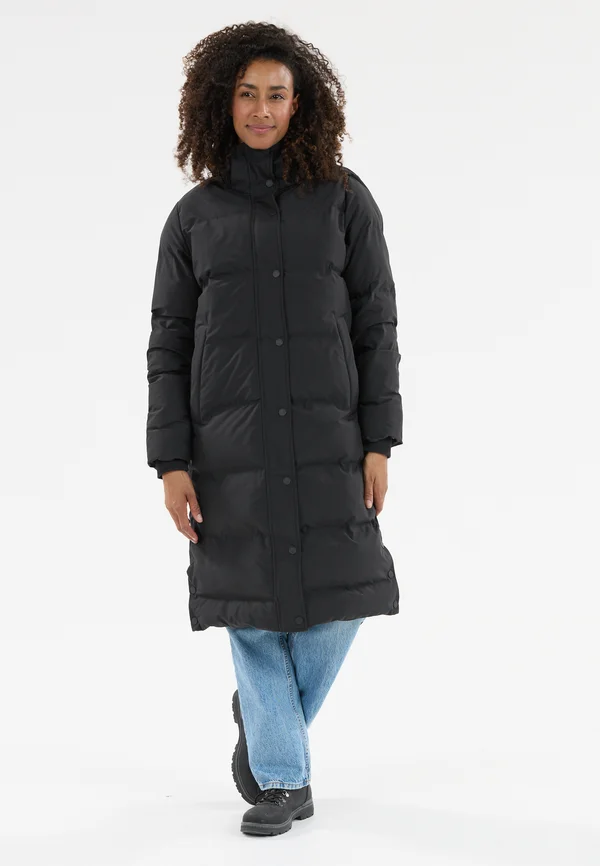 Winter coat - black