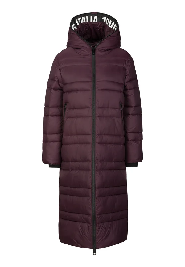 Winter coat - cherry lacquer