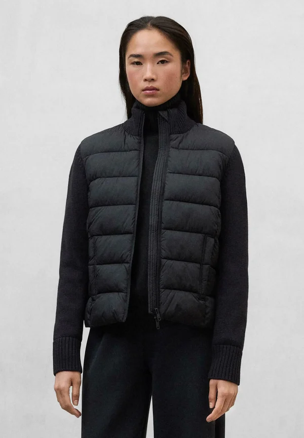 Winter jacket - black