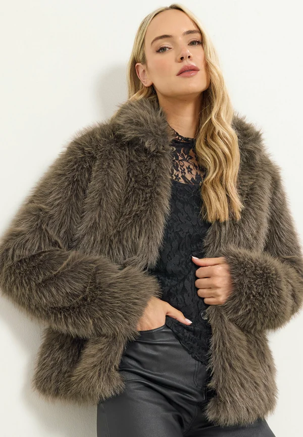 Winter jacket - brown