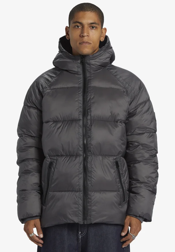 Winter jacket - magnet