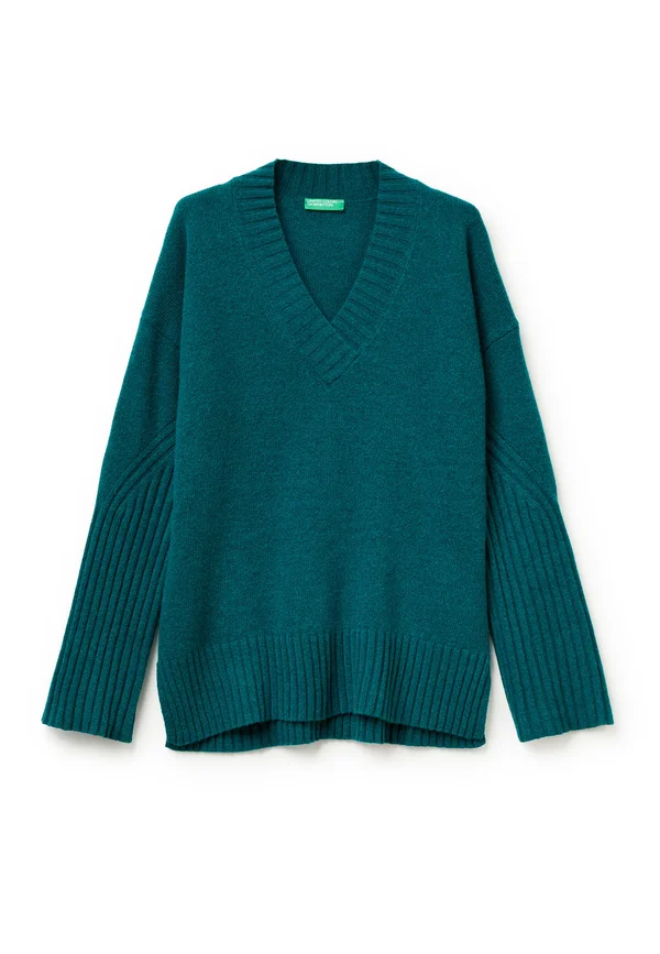 WITH DROPPED SHOULDER IN PLAIN WITH DIAGONAL OPENWORK MOTIF ON SLEEVES WIDE  - Jumper - green