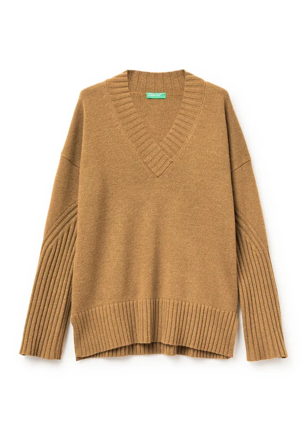 WITH DROPPED SHOULDER IN WITH DIAGONAL OPENWORK MOTIF ON SLEEVES - WIDE BOTTOM  - Jumper - beige