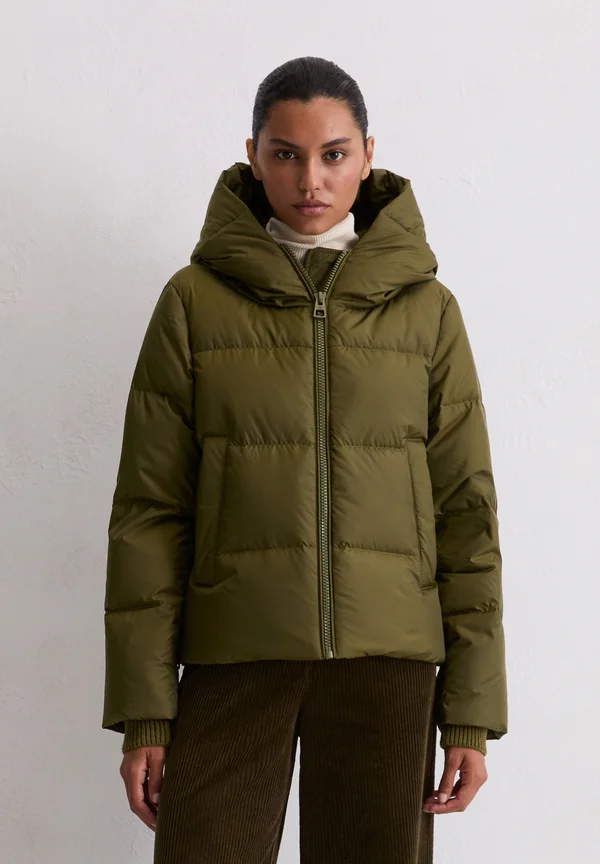 WITH SIDE SLITS - Down jacket - mossy olive