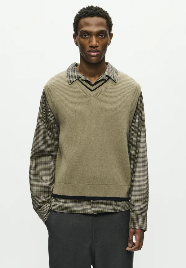 WW COBEK VEST - Jumper - fallen rock