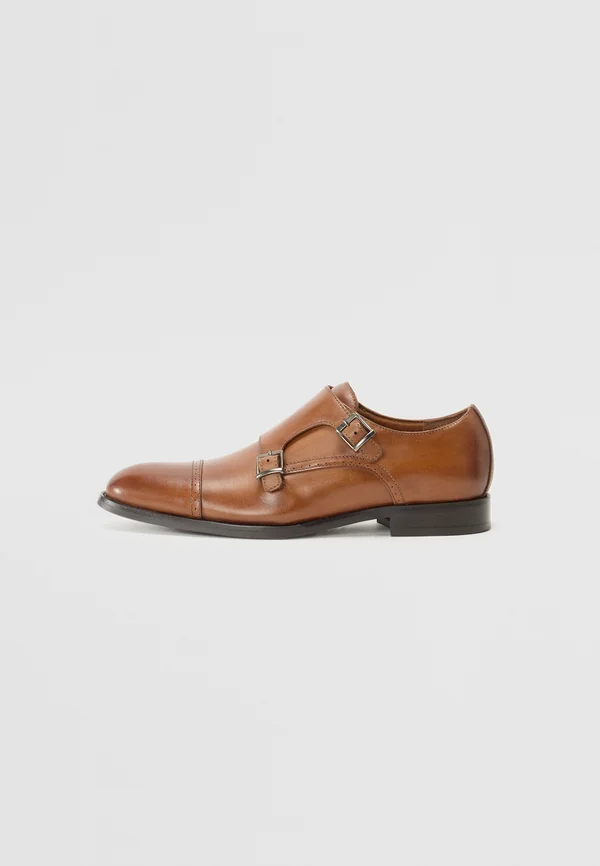 ZELASIEN - Slip-ons - cognac
