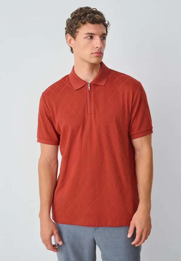 ZIP NECK SMART REGULAR FIT - Polo shirt - rust red